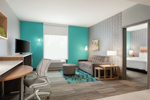 Cofres nos quartos, Wi-Fi de cortesia, roupa de cama