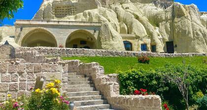 Seraphim Cave Suites & Spa