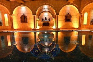 桑拿、土耳其浴、身体护理、芳香疗法、热石按摩、深层组织按摩