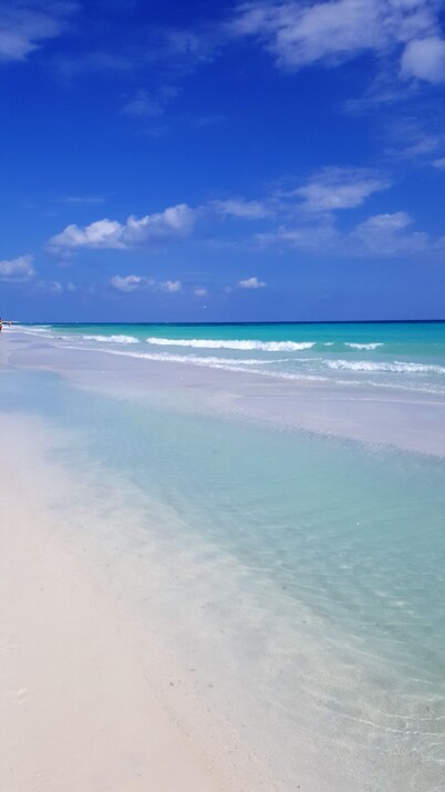 LOVELY VILLA IN PLAYACAR PHASE 1,  PRIVATE POOL