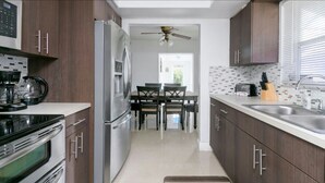 House, 4 Bedrooms, Private Pool | Private kitchen - Vacation Palace (Fort Lauderdale)