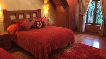 Exclusive-Haus, 5 Schlafzimmer | 5 Schlafzimmer, hochwertige Bettwaren, Daunenbettdecken, Bettwäsche