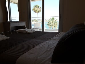 2 habitaciones, insonorización y tabla de planchar con plancha 