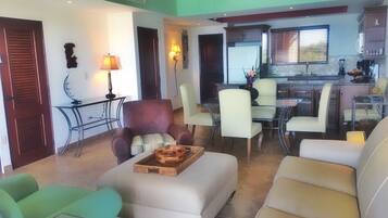 Premium Suite, Multiple Beds, Non Smoking, Ocean View | Living area | Flat-screen TV