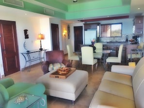 Premium Suite, Multiple Beds, Non Smoking, Ocean View | Living area