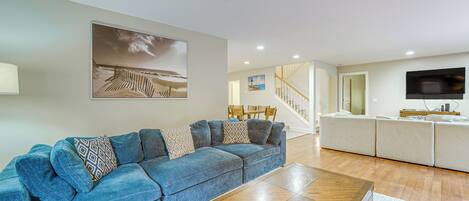 TV, fireplace, DVD player