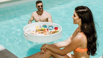 Suite, Private Pool | Private pool