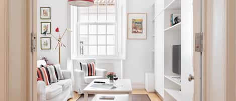 Smart TV, toys, books