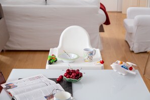 1 bedroom, in-room safe, desk, iron/ironing board