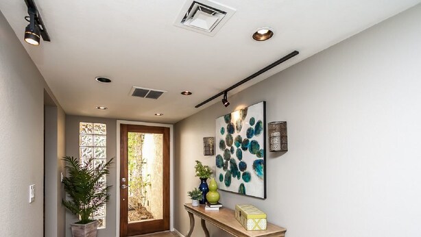 Hallway - 4 Bedroom Sanctuary (Scottsdale)
