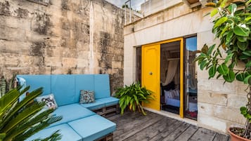 Penthouse, Terrace, Sea View | Premium bedding, desk, blackout curtains, soundproofing