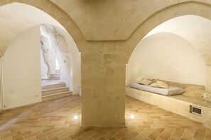 ファミリー スイート シティビュー | リビング エリア | 薄型テレビ