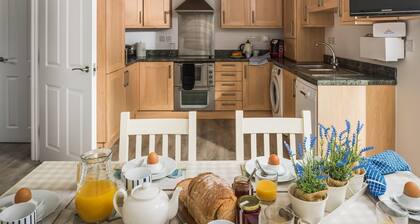 Camber Beach House - ein Ferienhaus fĂŒr 6 Personen in 3 Schlafzimmern