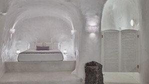 Unclassified image, 5 of 26, button - Villa Ioli Anastasia (Santorini)
