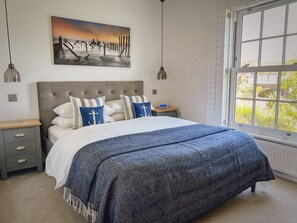 2 bedrooms, internet