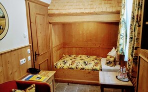 1 bedroom, in-room safe, WiFi