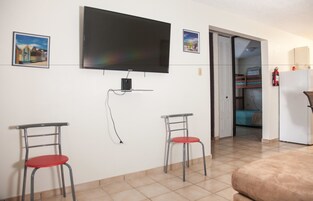 Televisión de pantalla plana