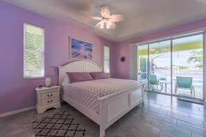 3 bedrooms, iron/ironing board, travel crib, free WiFi