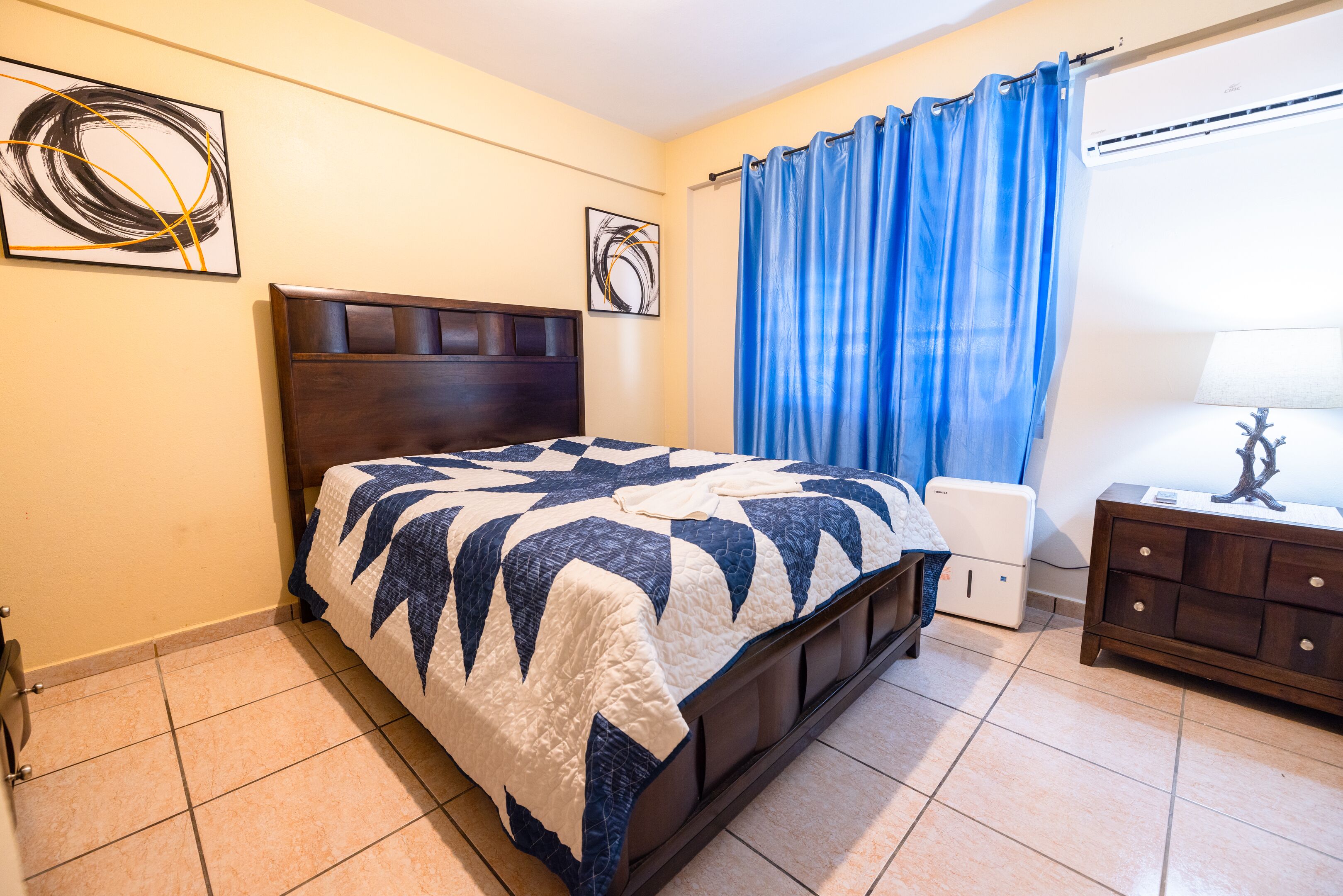 独立别墅, 3 间卧室 | 3 多间卧室、办公桌、免费 WiFi、床单