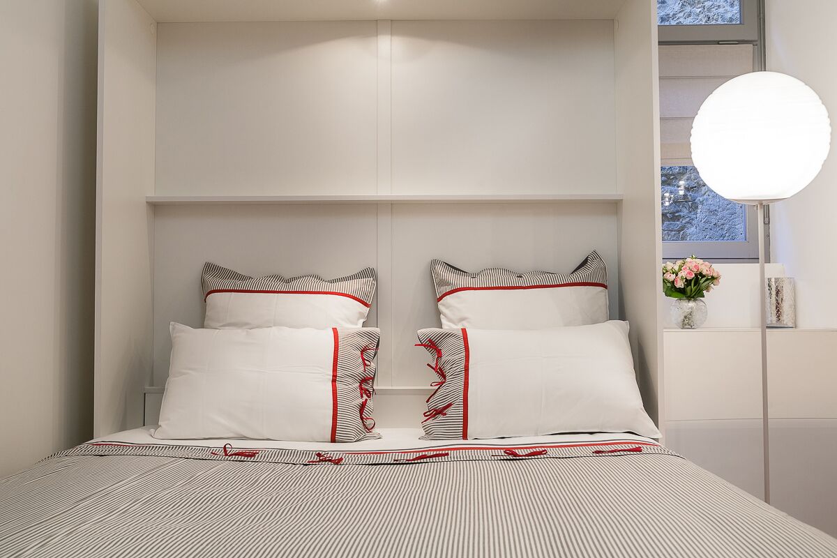 1 chambre, coffres-forts dans les chambres, fer et planche à repasser