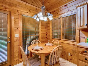 Dining - Pet-Friendly | Hot Tub | Secluded | Jacuzzi (Sevierville)