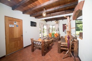 Interior detail - Villas Jucanya (Panajachel)
