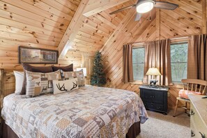 2 slaapkamers, een strijkplank/strijkijzer, gratis wifi, beddengoed