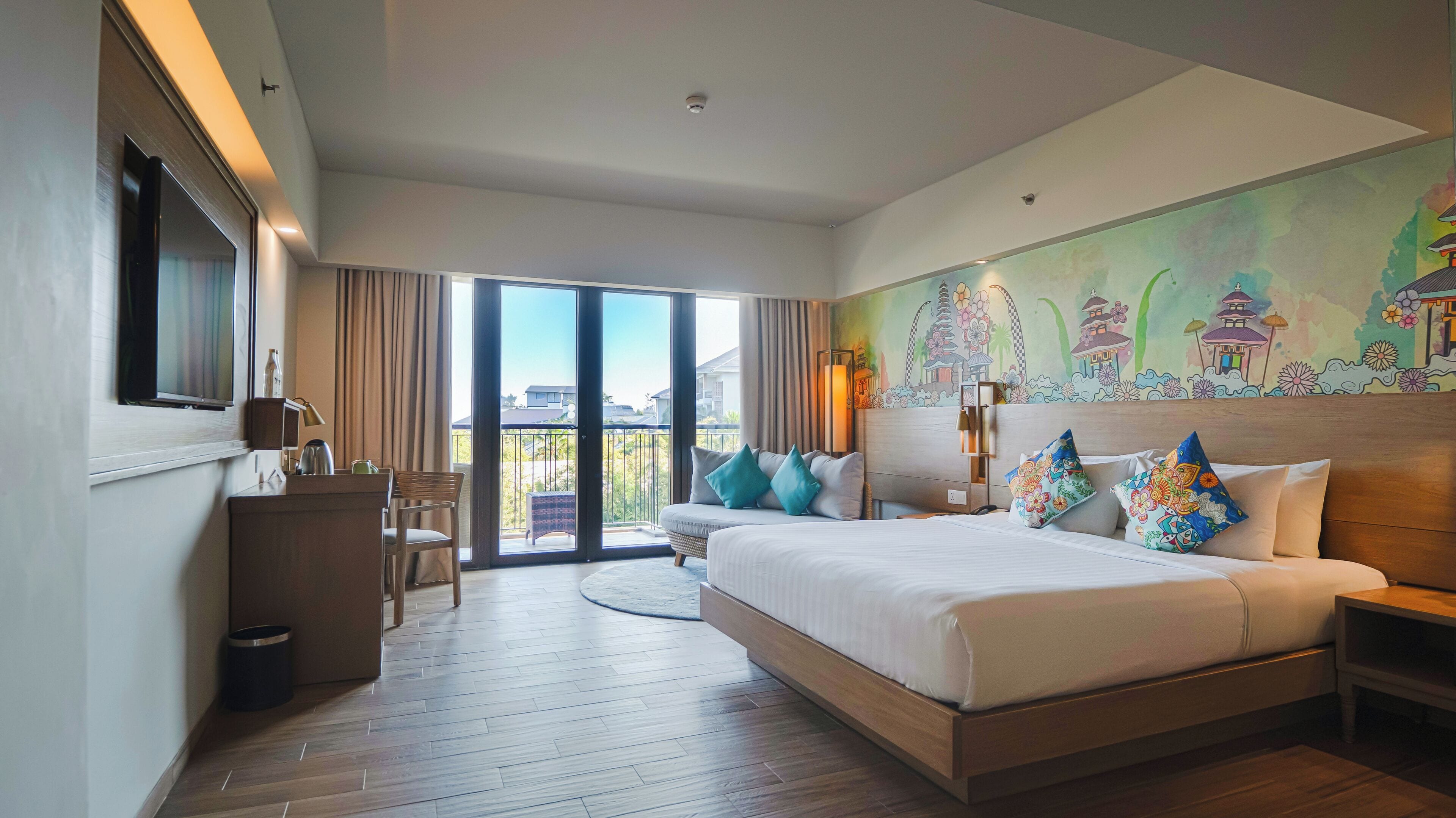 豪華客房, 1 張特大雙人床 | 高級寢具、迷你吧、客房內保險箱、書桌