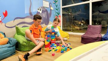 Children’s play area – indoor