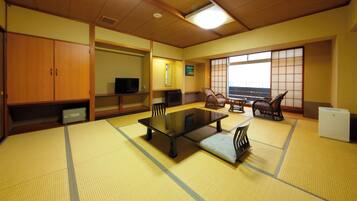 1 habitación, minibar y caja de seguridad en la habitación