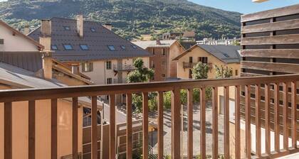 Appartement fonctionnel 2 piÚces avec parking, centre Briançon