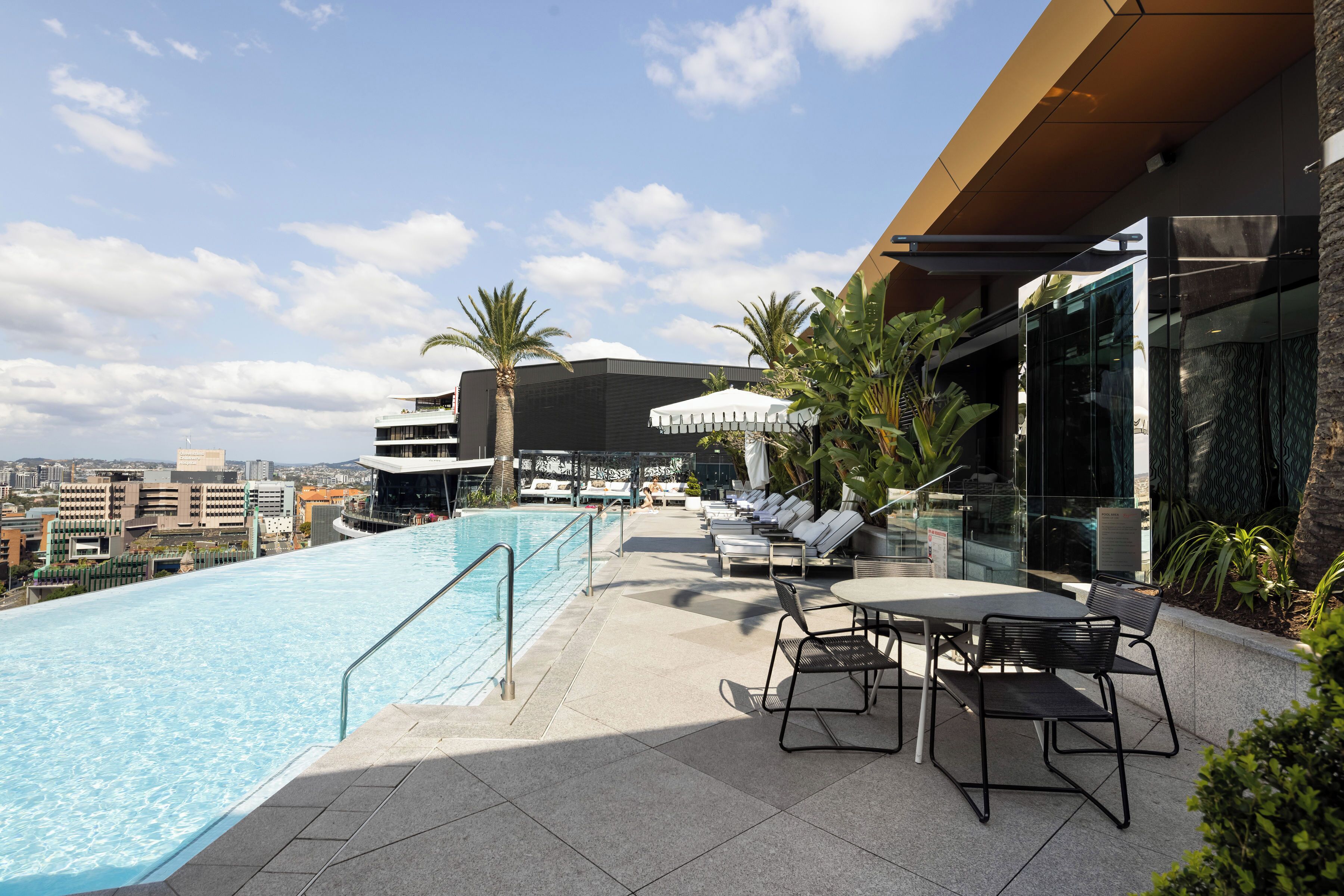 poolside cabana suite free wi-fi | view from room