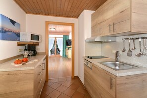 Family Apartment (Kurpark) | Private kitchen