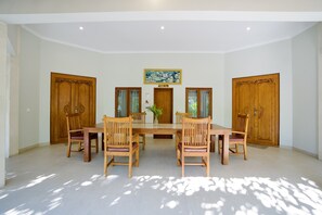 Kamar Deluks | Teras/patio