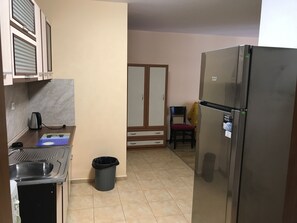 Apartment, 2 Bedrooms, Courtyard View | 1 bedroom, soundproofing, iron/ironing board, free WiFi