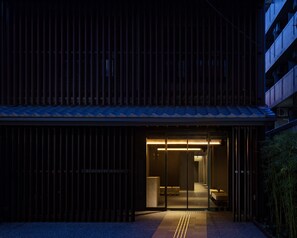 Front of property - evening/night - FUGASTAY Shijo Omiya (Kyoto)