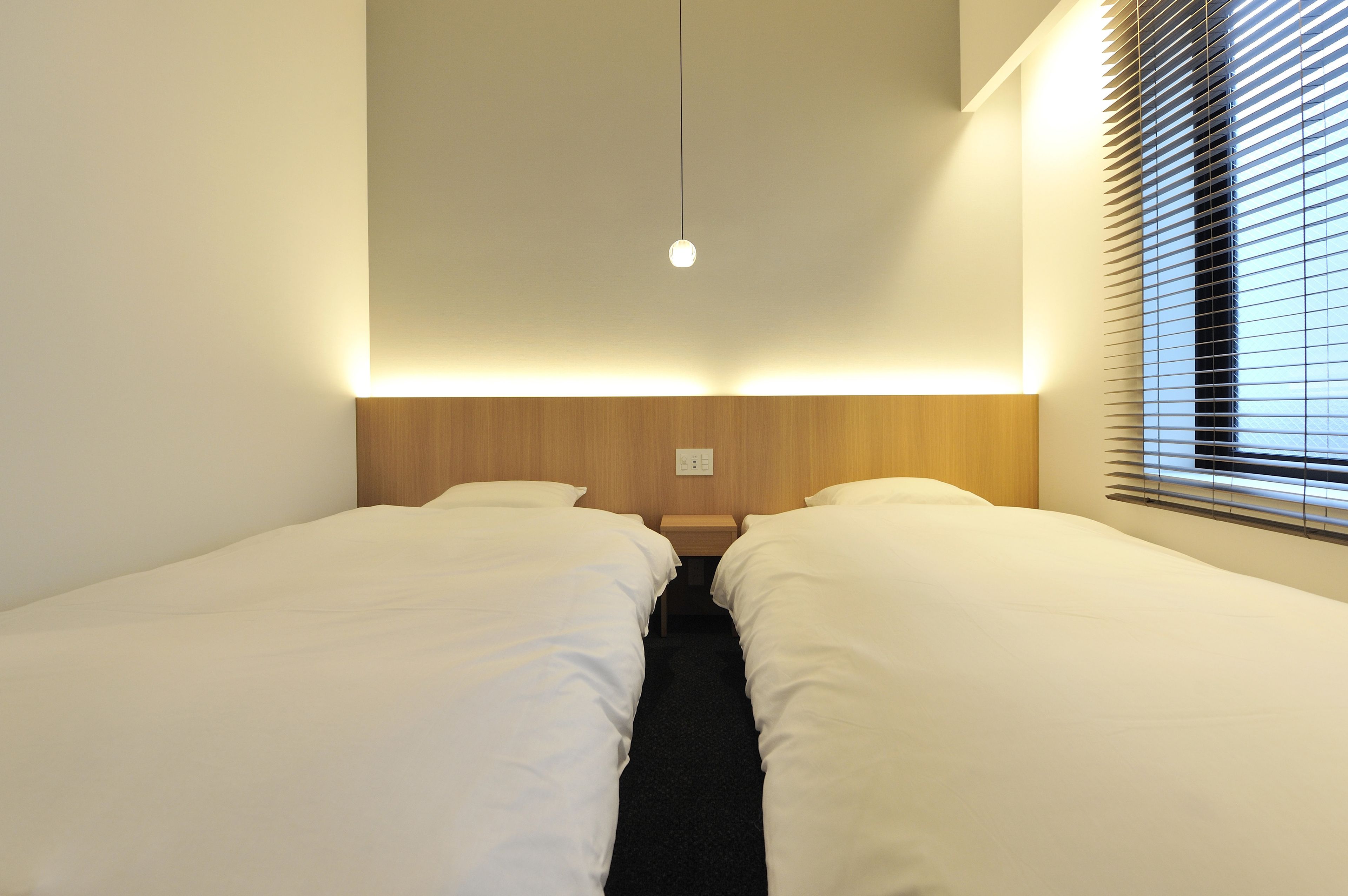 in-room safe, free wifi, bed sheets