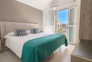 1 bedroom, minibar, in-room safe, desk