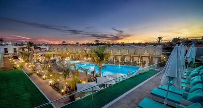 Hotel LIVVO Los Calderones - Adults Recommended