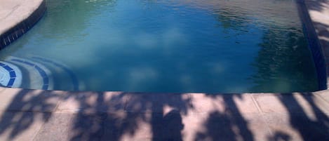 Utomhuspool