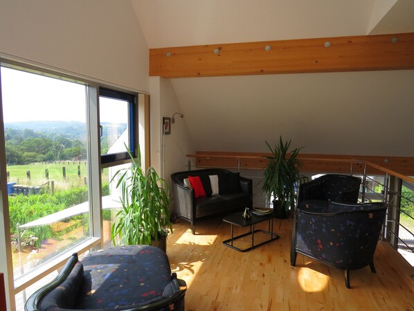 Gallery-Haus, Terrasse | Businesscenter im Zimmer