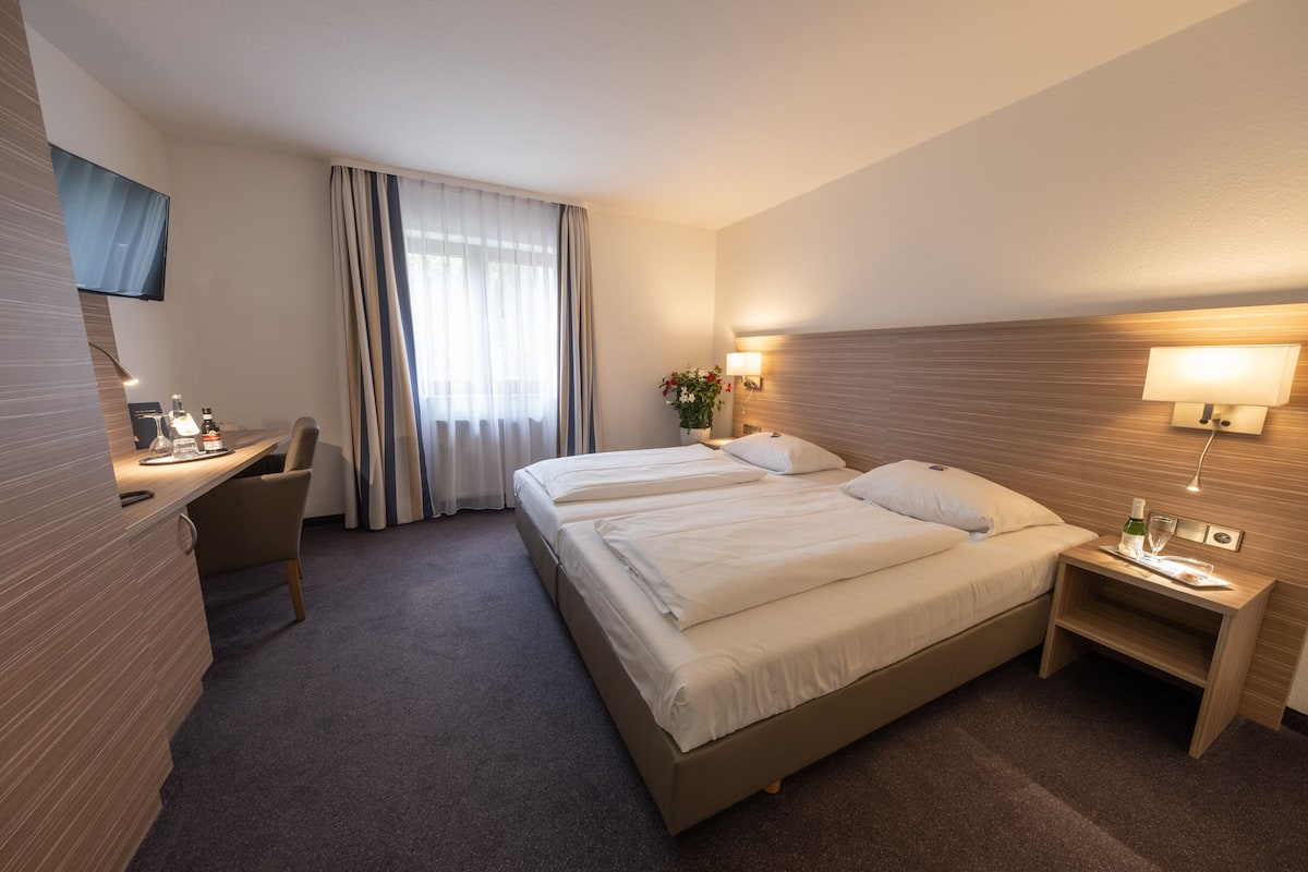 Standard-Doppelzimmer