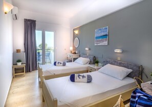 Bureau, chambres insonorisées, Wi-Fi gratuit, draps fournis