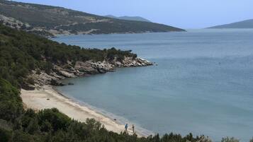 Private beach nearby, beach volleyball
