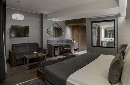 The Wings Hotel Istanbul - Image 88