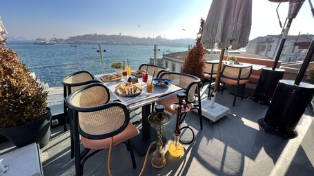 The Wings Hotel Istanbul - Image 50