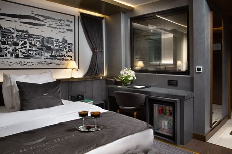 The Wings Hotel Istanbul - Image 61