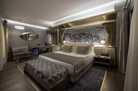 The Wings Hotel Istanbul - Image 70
