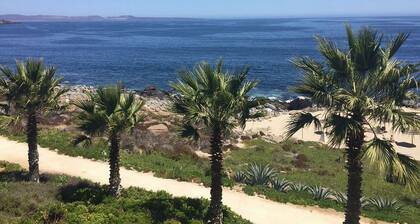 Departamento frente al mar en Tercer piso, 2 dormitorios. Puerto velero