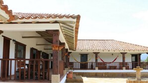 Property grounds - Casa San José de Veracruz 027 (Villa de Leyva)